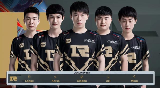 觑的黑马 觑的黑马