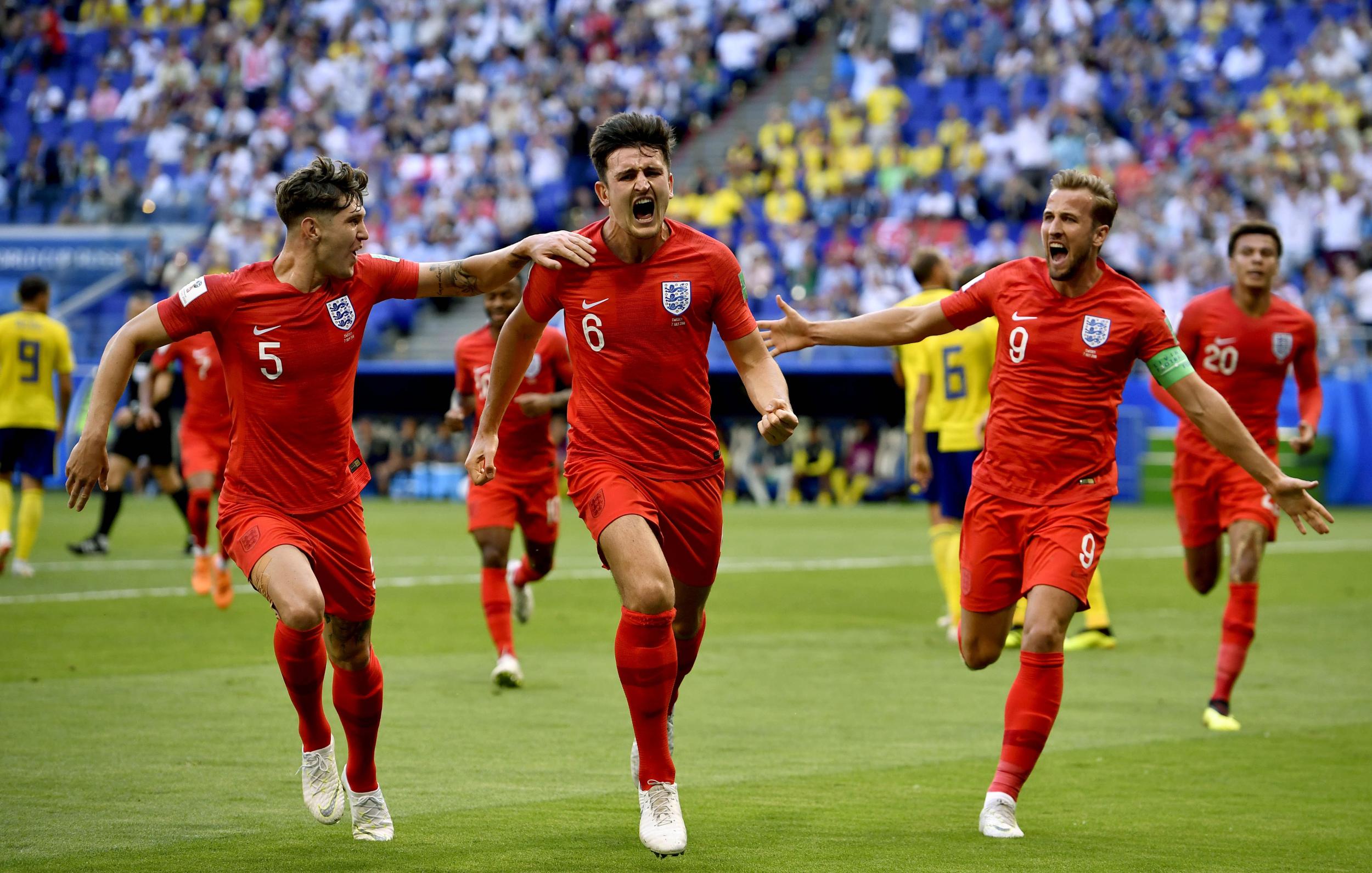 并在高压下 并在高压下