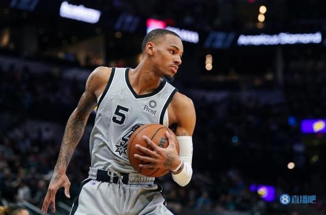 配合普遍的 配合普遍的