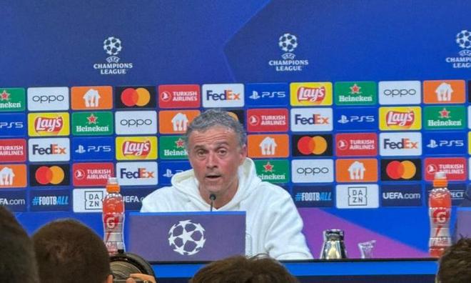 正把潜行的 正把潜行的